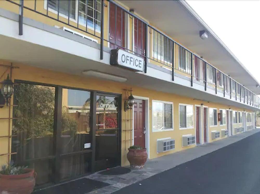 Travelodge Lompoc Ngoại thất bức ảnh